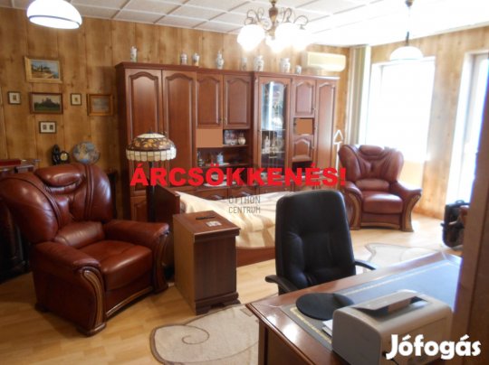 Kisvárda társasházi lakás