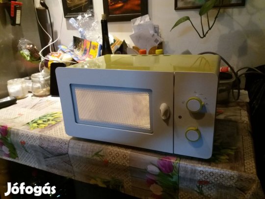 Kitchen Retó jellegű mirohullámú sütő kiszállítással