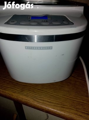 Kitchenware kenyérsütő gép hibátlan működéssel