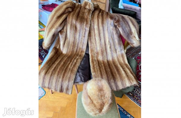 Kitűnő állapotú pézsma bunda eladó