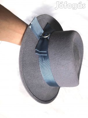 Kitűnő minőségű elegáns angora melusine kalap