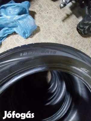 Kiválló állapotban lévő 4db Nyári gumi Eladó!