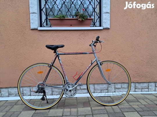 Kiváló 10 sebességes Atala kerékpár