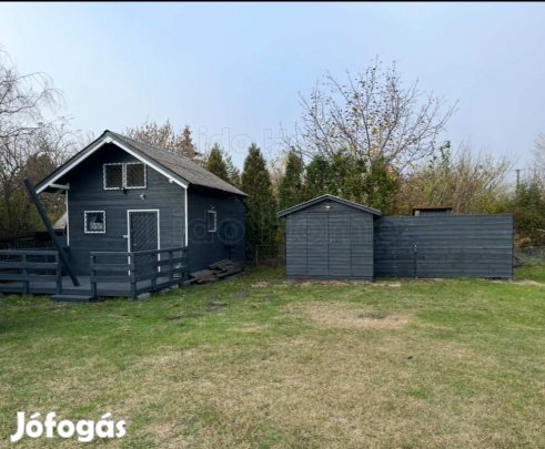 Kiváló adottságokkal rendelkező építési telek Balatonfenyvesen