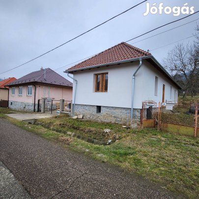 Kiváló adottságokkal rendelkező ingatlan Somoskőújfaluban