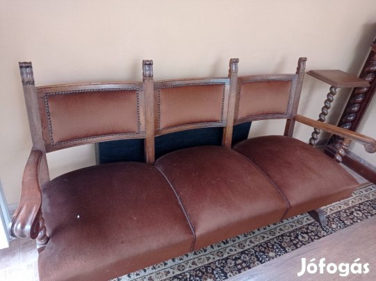 Kiváló állapotú 3 részes elegáns ülőgarnitúra
