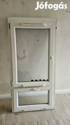 Kiváló állapotú műanyag ablak kedvező áron eladó