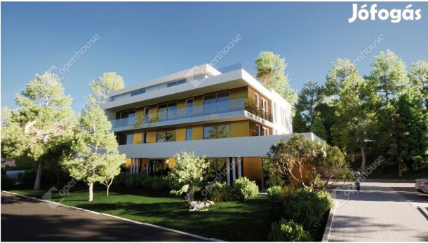 Kiváló befektetés Siófok belvárosában!