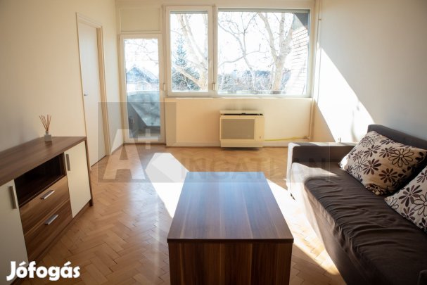 Kiváló belvárosi lakás, akár befektetésnek!