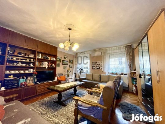 Kiváló elosztású, 1. emeleti lakás eladó Sopron belvárosának közelében