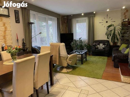 Kiváló lehetőség Pilisvörösváron, kizárólag irodánk kínálatába...