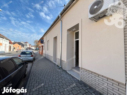 Kizárólag a HOUSE36 kínálatában, belvárosi üzlethelyiség eladó!