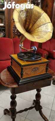 Klasszikus Négyszögletű Gramofon
