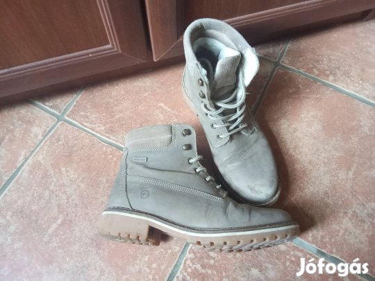 Klasszikus bőr bakancs, 40es