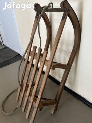 Klasszikus fa szánkó (80cm)
