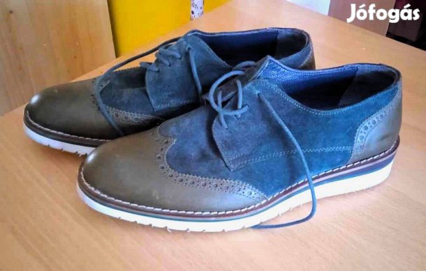 Klasszikus fazonú Xeval márkájú bőr félcipő