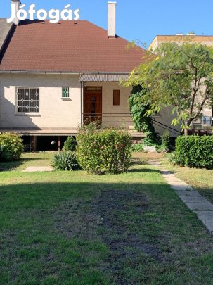 Klasszikus kertvárosi kényelem a belváros közelében!