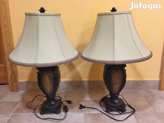 Klasszikus lámpa szett párban, új állapotban