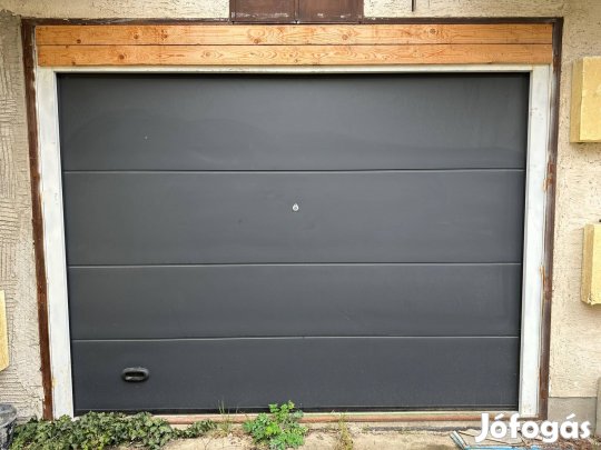 Kling szürke szekcionált garázskapu eladó!