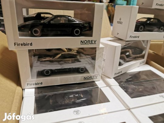 Knight Rider Kitt karr 1:43 Norev új dobozos Modellautó