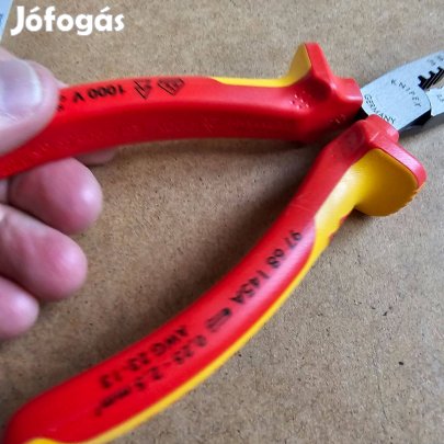 Knipex VDE krimpelő fogó érvéghüvelyekhez 145 mm teljesen új személye