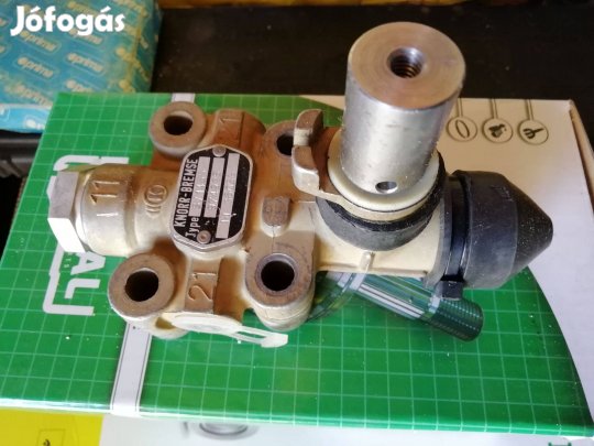 Knorr-Bremze SV 1455 légrúgó szelep