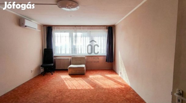 Kőbánya-városközpontjában, 3 szobás, erkélyes lakás várja, új tulajdon