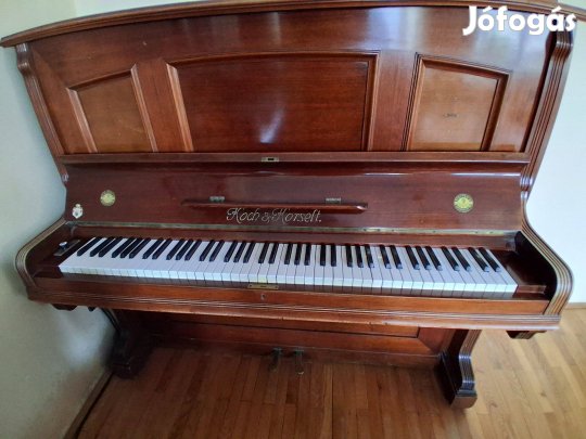 Koch & Korselt pianínó