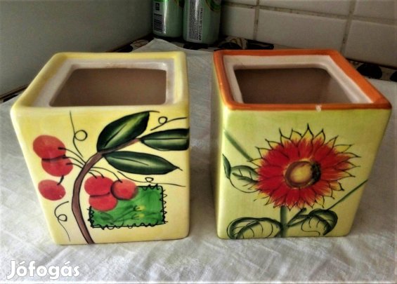 Kocka alakú 2 db. mázas kerámia kaspó