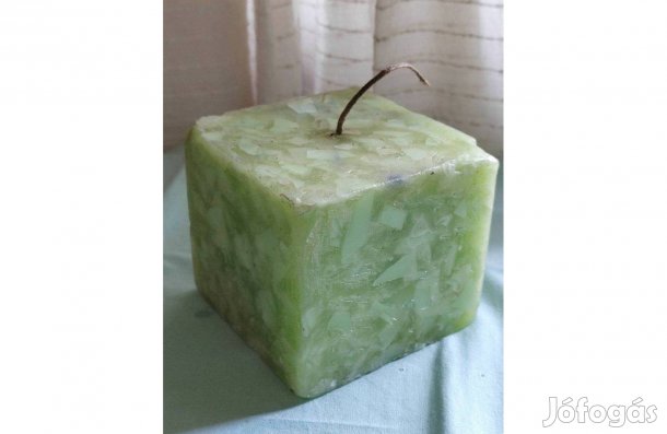 Kocka gyertya, nagy zöld