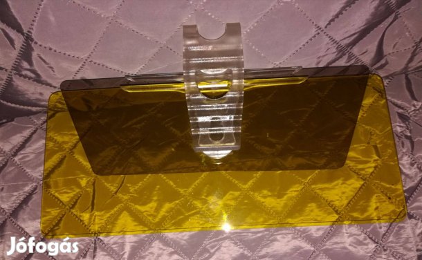 Kocsi szélvédőre csipeszes,napvédő szűrő,új állapotban!/54