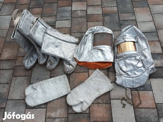 Kohászati ruházat speciálisan kialakított védőruházat,