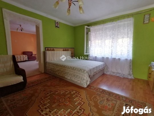 Kökényi eladó 98 nm-es ház