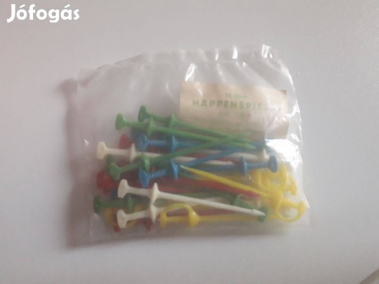 Koktélszendvics pálcikák