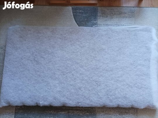 Kókuszmatrac kiságyba