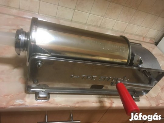 Kolbásztöltő eladó 