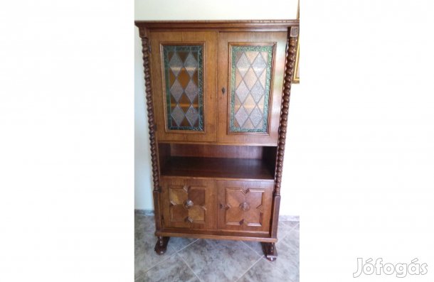 Koloniál Bárszekrény