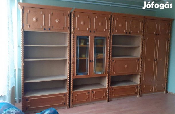 Koloniál bútor eladó