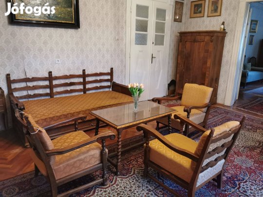 Koloniál bútor garnitúra