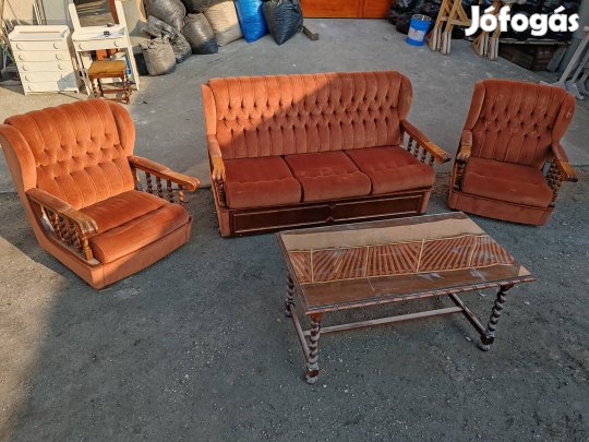 Koloniál kanapé + 2db fotel + dohányzóasztal