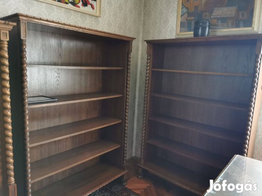 Koloniál könyvesszekrény