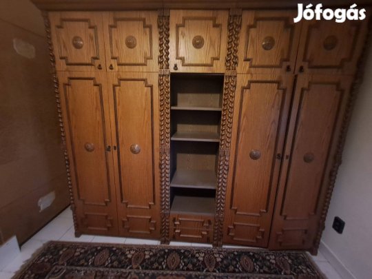 Koloniál szekrény, komód, TV állvány, éjjeli szekrény