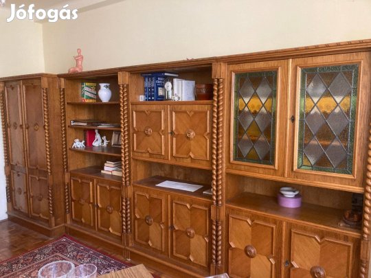 Koloniál szekrénysor eladó!