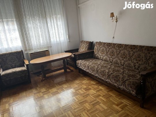 Koloniál ülőgarnitúra