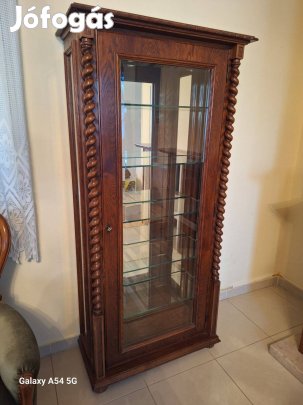 Koloniál üveges vitrin eladó