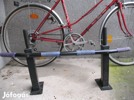 Költözés miatt eladó húzodzkodó