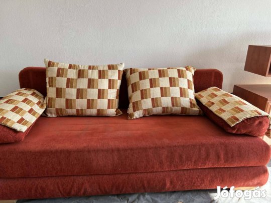 Költözés miatt eladó kanapé és 2 fotelágy