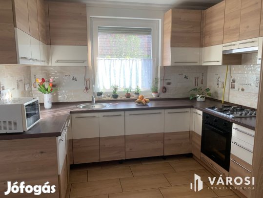 Költözz egy teljesen megújult ingatlanba Hajdúböszörményben