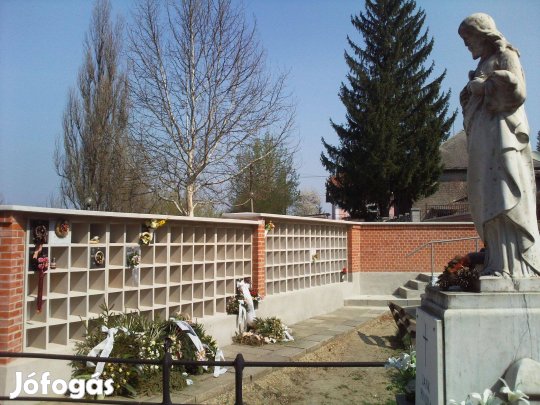 Kolumbárium rekesz temetői kegyeleti épitmény épitéshez