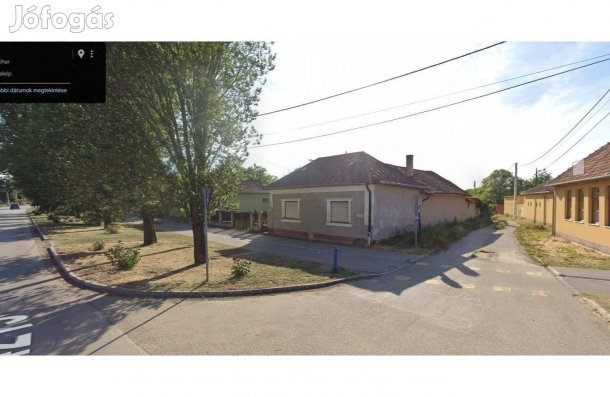 Komádi Fő utca 80. Tehermentes !!!